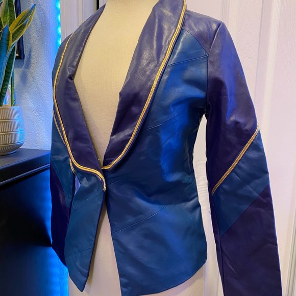 NWT Loki (Thor Ragnarok) Jacket - S - Picture 4 of 8